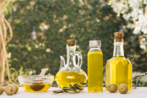 فوائد زيت الزيتون و قيمته الغذائية و السعرات الحرارية في زيت الزيتون